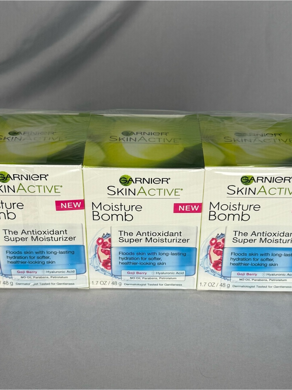 Garnier SkinActive Moisture Bomb Antioxidant Super Moisturizer 3-Pack